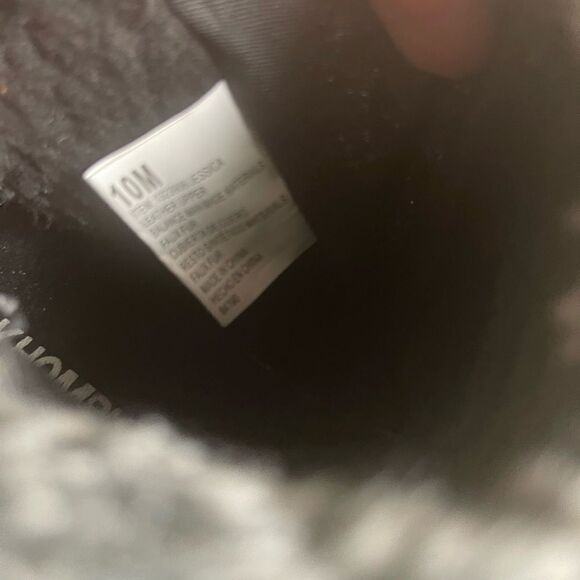 KHOMBU Jessica leather suede black ankle boots with gray & black faux fur SZ10M - Picture 12 of 12